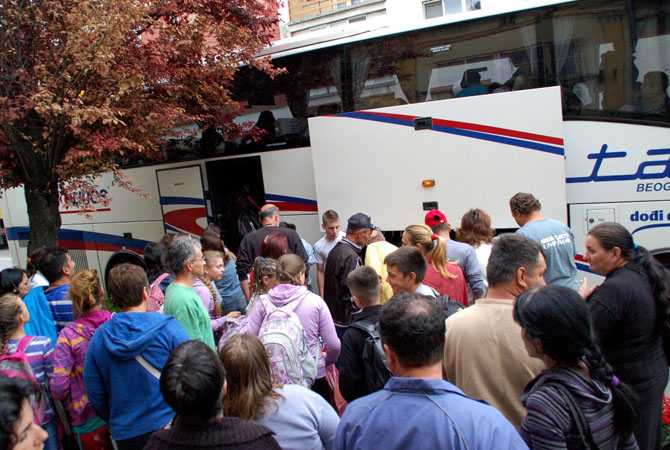 Indulás 2015. június 28.